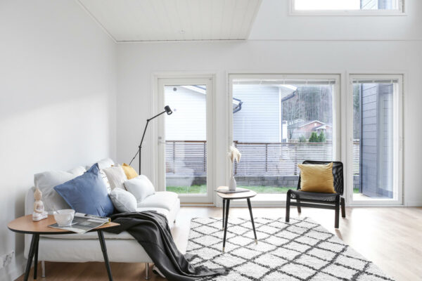 Paritaloja Nummelaan Teri-Talojen elementeistä