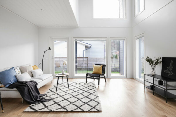 Paritaloja Nummelaan Teri-Talojen elementeistä