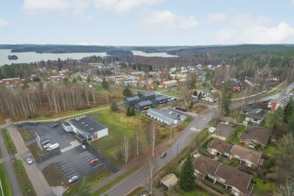 Paritaloja Nummelaan Teri-Talojen elementeistä