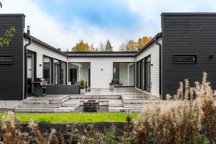 Cubo – Siipien suojassa